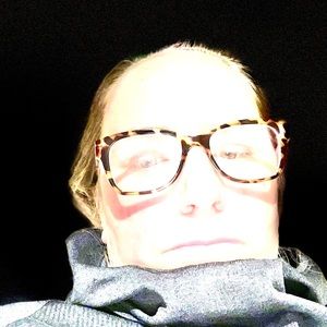 Meet your Posher, Leah